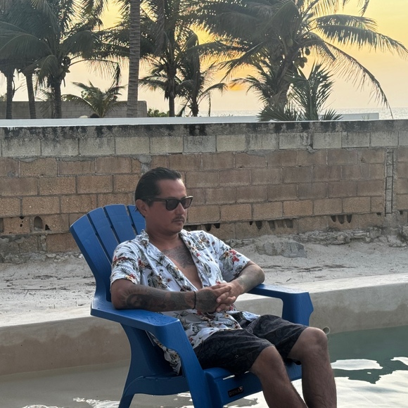 Meet your Posher, Ralphie - Picture 1 of 1